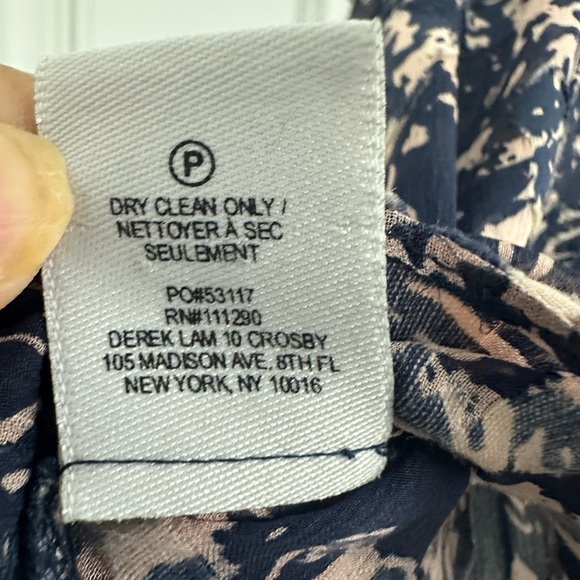 Derek Lam 10 Crosby Silk Floral Print Blouse cold shoulder top size 0 - Picture 7 of 9